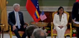 Assembleia da Venezuela aprova acordo que dá aos EUA acesso a 20% do petróleo do país