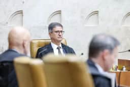 Fachin suspende apuração da PGR sobre possível interferência em relatório da PF