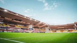 Onde assistir Monaco x Freiburg? Cazé TV transmite duelo da Conference League às 16h