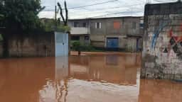 TRE-SP muda local de votação em Itapevi após chuva e eleitores de 2 seções vão para outra escola