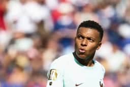China Media Group mantém LaLiga fora do ar na China e rejeita desculpas de Mbappé e Real Madrid