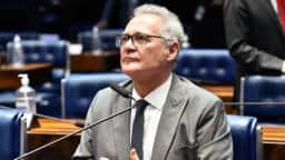 Renan Calheiros perde eleição e deixa o Senado após 32 anos de mandato