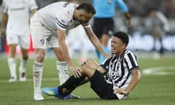 Barrera inicia tratamento de lesão no tornozelo e fará novos exames após contusão no Botafogo