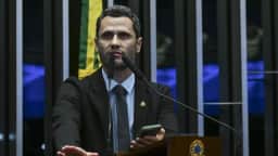 Cleitinho Azevedo confirma pré-candidatura ao governo de Minas e se diz aberto a apoio do PL