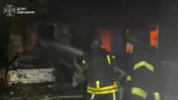 Troca de ataques entre Ucrânia e Rússia no domingo deixa mortos e feridos em Kharkiv e Odessa