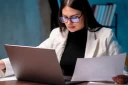 Mulheres em conselhos: por quê poucas decisões?