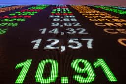 Ibovespa dispara impulsionado por Petrobras e Totvs em 2026