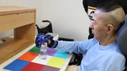 Pesquisadores da Universidade de Tsinghua desenvolvem implante cerebral para restaurar movimentos