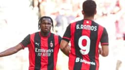 Milan vence Manchester United por 4 a 2 em amistoso emocionante na Polônia