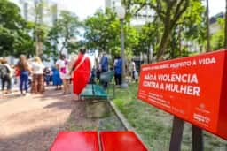 Advogada analisa 20 anos da Lei Maria da Penha e os desafios que ainda persistem
