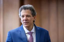 MPF investiga suposta intimidação policial contra Fernando Haddad durante campanha eleitoral em SP