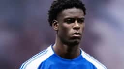 Benfica considera Jonathan Jesus, zagueiro do Cruzeiro, prioridade para reforço defensivo em 2026