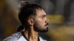 Nicolás Schiappacasse rescinde contrato com o Amazonas FC por salários atrasados