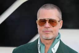 Vivienne Jolie-Pitt inicia processo para retirar sobrenome do pai Brad Pitt