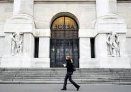 Bolsas europeias fecham perto da estabilidade com alta de techs e tensão no Oriente Médio