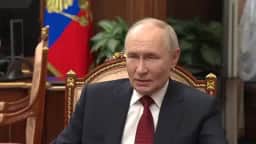 Putin diz preferir negociar a paz na Ucrânia com Kushner e Witkoff, próximos de Trump