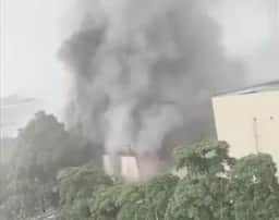 Incêndio em fábrica têxtil em Foshan, na China, deixa oito mortos