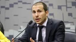 Quem é William Murad, número 2 que assumiu provisoriamente o comando da PF