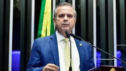 Coordenador de campanha de Flávio Bolsonaro pede reunião com Fachin e aguarda resposta