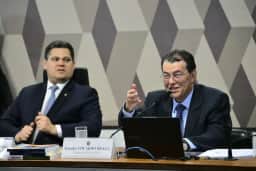 Braga resiste à pressão do setor e não deve fazer grandes mudanças no PL dos minerais críticos