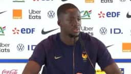 Konaté sofre lesão no ligamento e desfalca França e Real Madrid por até três semanas