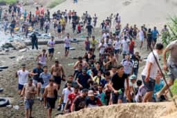 Itália e Espanha prorrogam controle de fronteira por risco terrorista