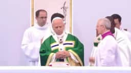 Papa Leão XIV pede que Igreja admita falhas antes de encontro com vítimas de abuso