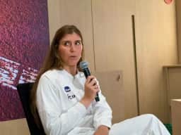 Bia Haddad Maia anuncia cirurgia no ombro esquerdo para 5 de outubro durante pausa na carreira