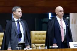Moraes diz que Mendonça entregou à PF decisão sem assinatura em reunião