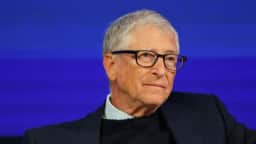 Governos do mundo estão despreparados para impacto da IA, alerta Bill Gates