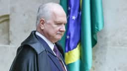 Fachin pede parecer da PGR sobre afastamento de Andrei da PF