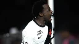 Copa do Brasil: Vasco vence Vitória e chega à semifinal pela 3ª vez seguida