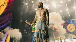 J Balvin anuncia retorno ao Brasil em 2027 após show no Rock in Rio