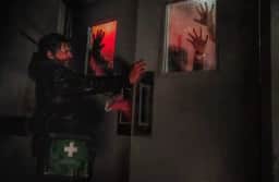 Novo “Resident Evil” aposta em tom próprio e homenageia jogos sem depender deles