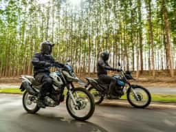 Yamaha Crosser 2027 chega em setembro com preços, versões e conexão Bluetooth