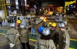 Usiminas (USIM5) lidera perdas do Ibovespa e cai 7% após balanço do 3T26 abaixo do esperado