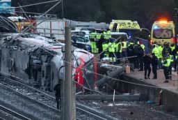 Colisão de trens de alta velocidade em Urda, na Espanha, deixa ao menos 68 mortos