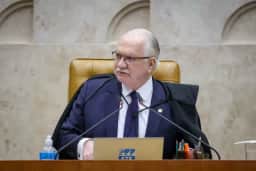 Fachin assume caso Banco Master por 90 dias e devolve a Mendonça a relatoria do INSS