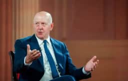 David Solomon, do Goldman Sachs, cita conselho da avó: “Não tenha pressa” e conta sua rotina matinal