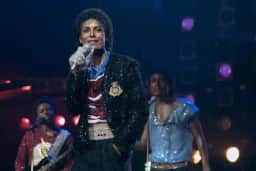 “Michael”, cinebiografia de Michael Jackson, chega aos streamings com aluguel a R$ 14,90