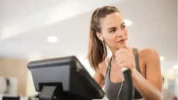 OMS recomenda 150 a 300 minutos semanais, e treino de 36 minutos por dia entra na conta
