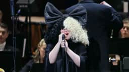 Sia vende metade do catálogo musical por R 939 milhões