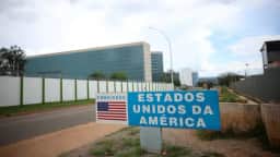 Planalto sabia com antecedência do fechamento de embaixada dos EUA no Brasil