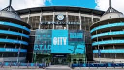 Manchester City tem até sexta para recorrer de condenação por fraudes financeiras