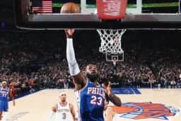 LeBron James estreia com 14 pontos, e 76ers vencem os Knicks por 106 a 100