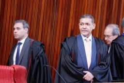 TSE lista seis critérios para definir vínculo entre canais de apoiadores e campanhas