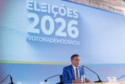 “Nenhuma linha de programa” foi alterada, diz Nunes Marques após checagem no TSE