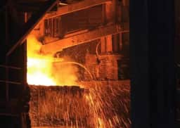 Gerdau lucra 43,4% mais no trimestre mesmo com queda de 5,6% nas vendas de aço